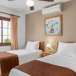 Sunset View Club 산미겔데아보나