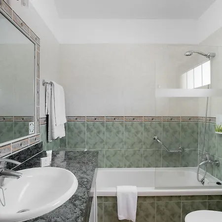 Sunset View Club סן מיגל דה אבונה