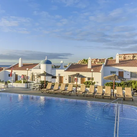 מלון דירות Sunset View Club 4*