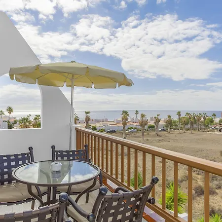 Sunset View Club מלון דירות 4*