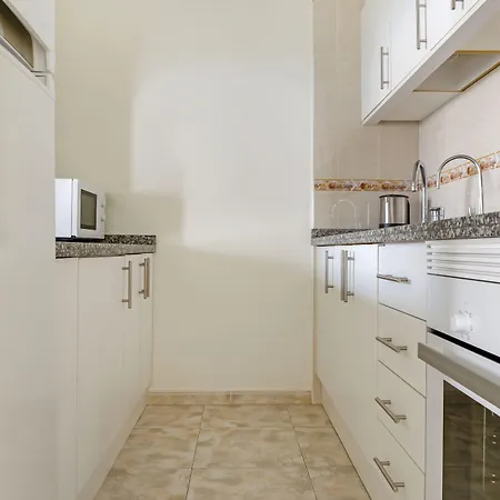 Sunset View Club Aparthotel