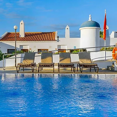 Ξενοδοχείο με διαμερίσματα Sunset View Club