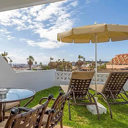 Sunset View Club Ξενοδοχείο με διαμερίσματα 4*