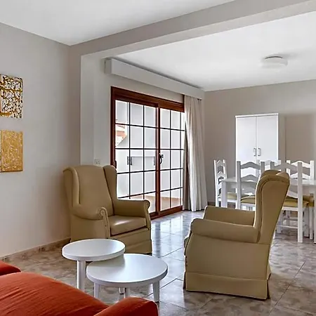 Sunset View Club Ξενοδοχείο με διαμερίσματα 4*
