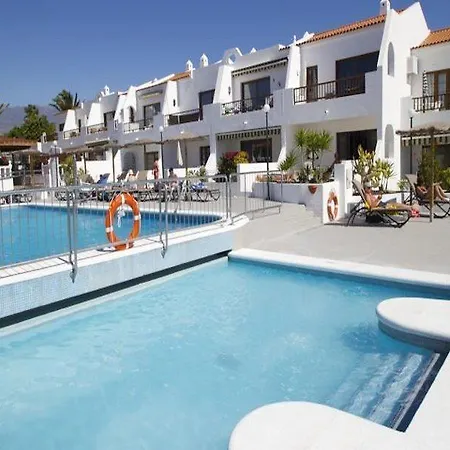 Sunset View Club Appart hôtel 3*