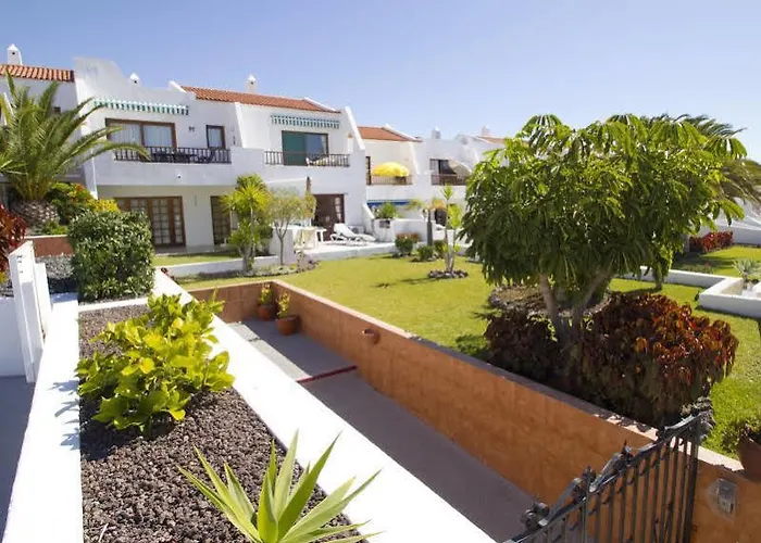 Sunset View Club Apartmanhotel